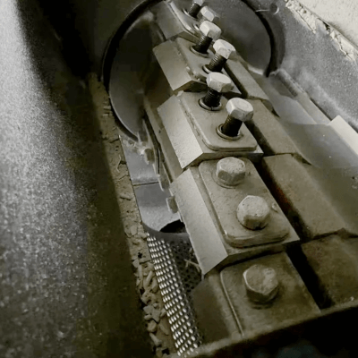 Change Plastic Blades